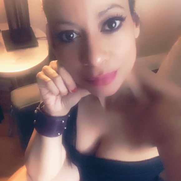 Meet your Posher, Myriam - Picture 3 of 8